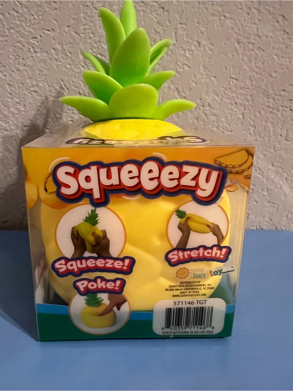 Squeeezy Pineapple Jumbo Squishy 🍍🍍🍍